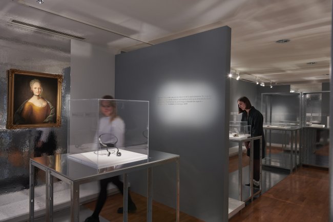 Création jurassienne de bijoux - visite commentée de l'exposition